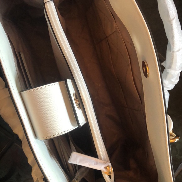 Sold - Picture 5 of 5